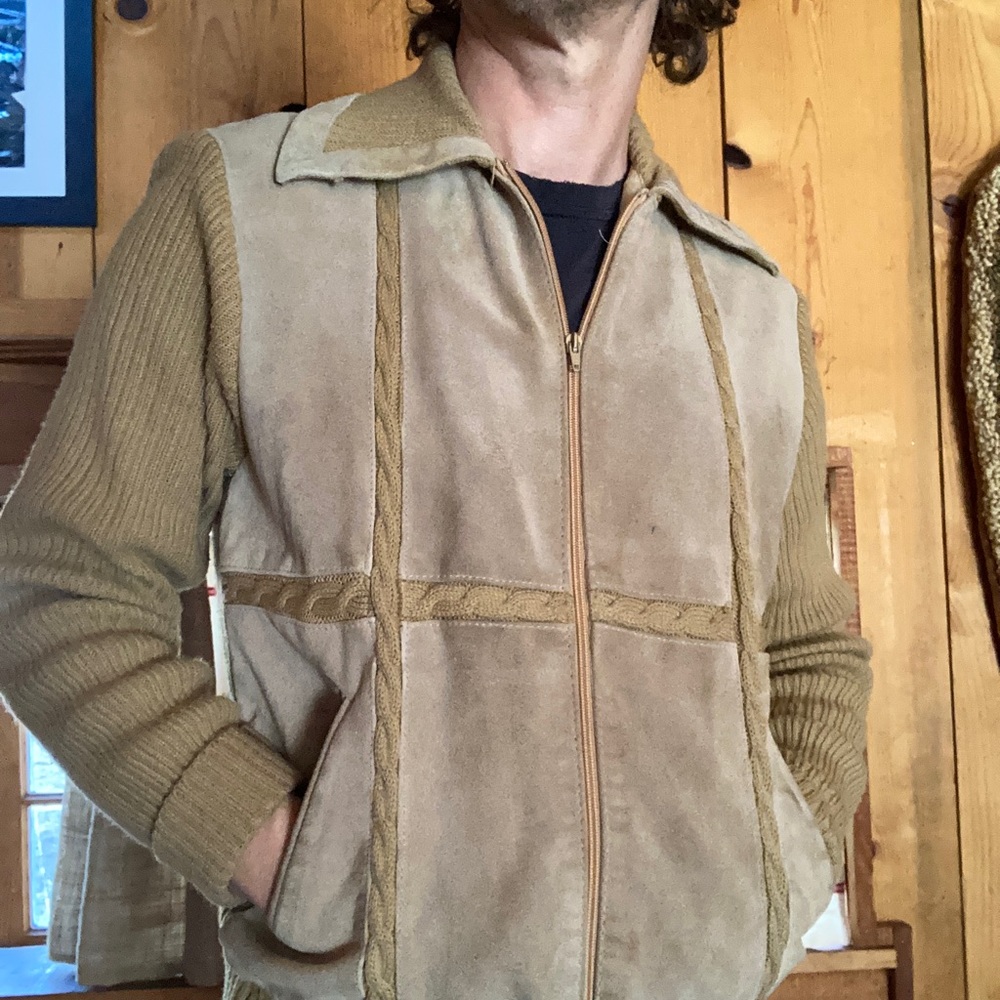 Leather and knit vintage jacket. Men’s M.